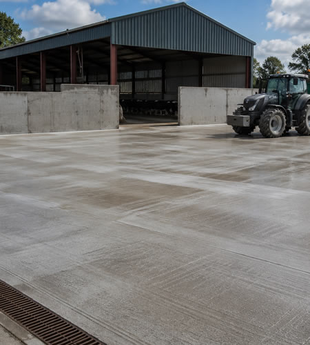 Concrete farm yard construction and agricultural groundworks